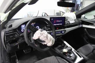 Audi A4  picture 10