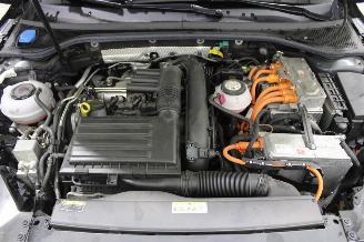 Volkswagen Passat  picture 14