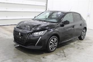 Coche accidentado Peugeot 208  2022/3