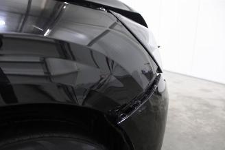 Peugeot 208  picture 8