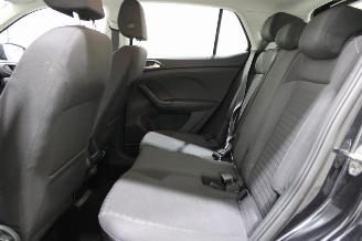 Volkswagen T-Cross  picture 12