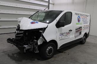 skadebil auto Renault Trafic  2023/12