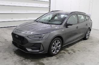 Voiture accidenté Ford Focus  2022/12