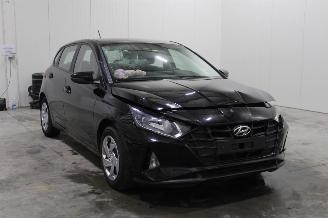 uszkodzony samochody osobowe Hyundai I-20 i20 2022/2