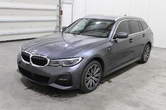 Coche accidentado BMW 3-serie 330 2021/3