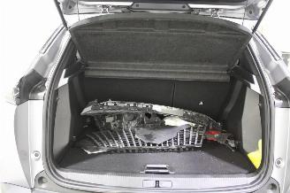 Peugeot 2008  picture 17