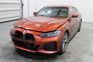 Vaurioauto  passenger cars BMW i4  2023/3