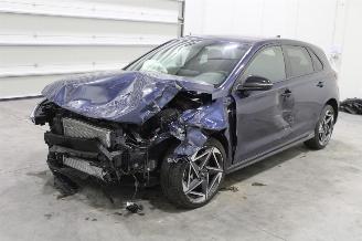 Coche accidentado Hyundai I-30 i30 2025/11