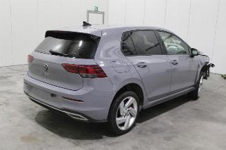 Volkswagen Golf  picture 3