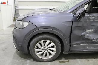 Volkswagen T-Cross  picture 6