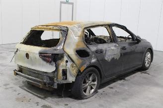 Volkswagen Golf  picture 4