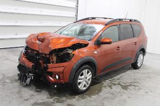 Damaged car Dacia Jogger  2024/6