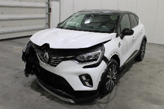 uszkodzony samochody osobowe Renault Captur  2022/2