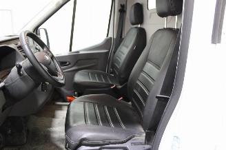 Ford Transit  picture 10