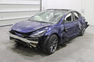 skadebil auto Tesla Model 3  2022/11