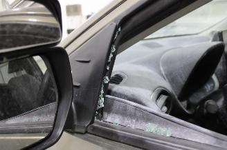 Toyota Yaris  picture 6