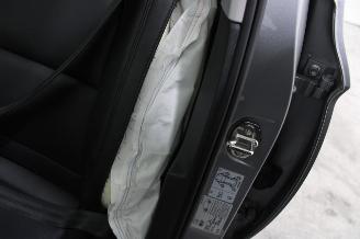 Volkswagen Passat  picture 21