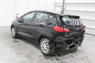 Ford Fiesta  picture 4