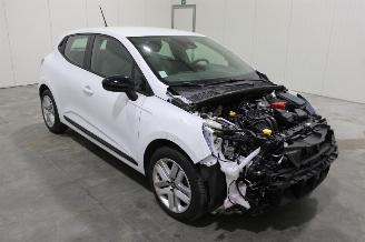 Renault Clio  picture 2