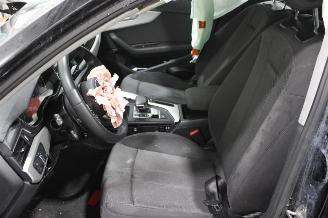Audi A4  picture 10