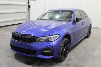 Schadeauto BMW 3-serie 320 2019/9