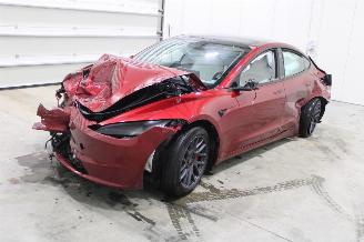 uszkodzony samochody osobowe Tesla Model 3  2023/11
