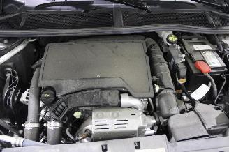 Peugeot 308  picture 14