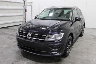 Unfallwagen Volkswagen Tiguan  2020/2