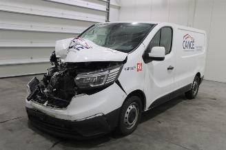 Voiture accidenté Renault Trafic  2024/12