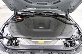 BMW i4  picture 15
