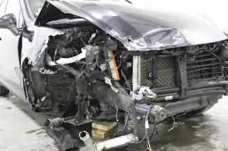 Porsche Cayenne  picture 7
