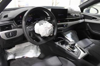Audi A4  picture 10