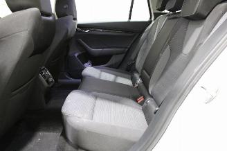 Skoda Octavia  picture 12