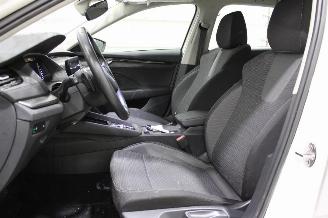Skoda Octavia  picture 11