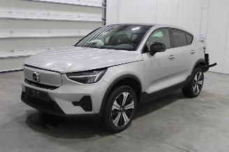 Vaurioauto  passenger cars Volvo C-40 C40 2023/5
