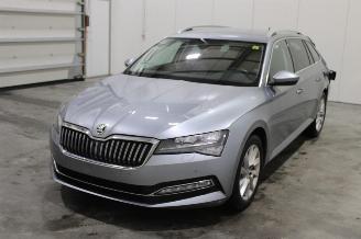Autoverwertung Skoda Superb  2020/1