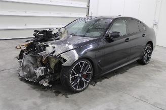 Uttjänta bilar auto BMW 5-serie 545 2021/1
