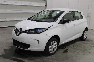 Vaurioauto  passenger cars Renault Zoé ZOE 2019/3