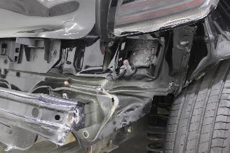Peugeot 208  picture 7