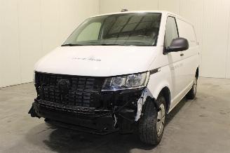 Coche accidentado Volkswagen Transporter T6 2024/9
