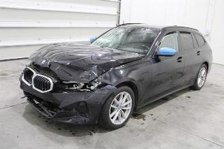 Vaurioauto  passenger cars BMW 3-serie 320 2024/4