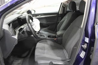 Volkswagen Golf  picture 11