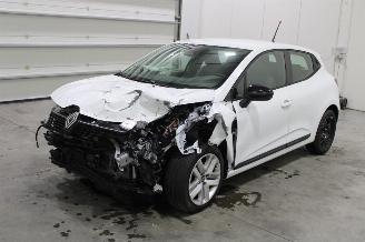 Auto incidentate Renault Clio  2024/6