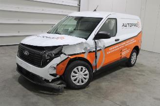 uszkodzony samochody ciężarowe Ford Transit Courier Van Transit Courier 2024/1