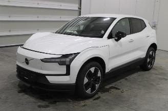 krockskadad bil auto Volvo EX30  2026/1