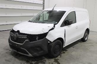 Auto incidentate Renault Kangoo  2024/9