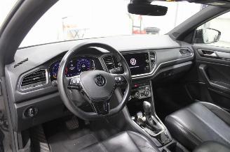 Volkswagen T-Roc  picture 10