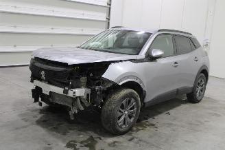 uszkodzony samochody osobowe Peugeot 2008  2022/2