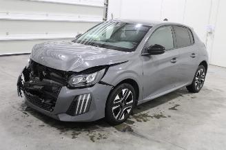 Vaurioauto  passenger cars Peugeot 208  2024/4