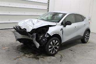 Auto incidentate Renault Captur  2023/10